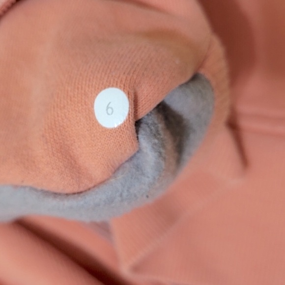 Lululemon Scuba hoodie - Picture 6 of 6